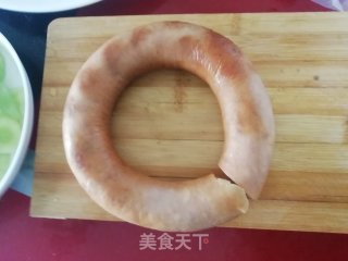 小满日食记之莴苣蒜香手掰肠的做法步骤：1