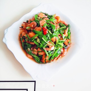 河虾炒韭菜的做法步骤：9