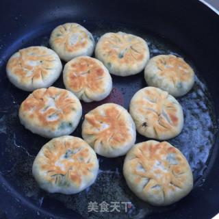 香煎韭菜盒的做法步骤：10