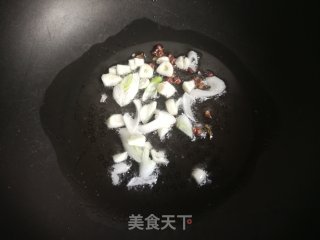 马兰头炒千张的做法步骤：4