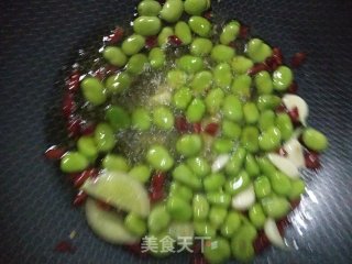 包菜蚕豆炖粉丝的做法步骤：5