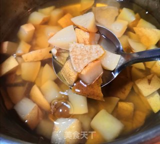 陈皮冰糖炖雪梨的做法步骤：4