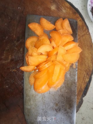 山药炒木耳的做法步骤：1