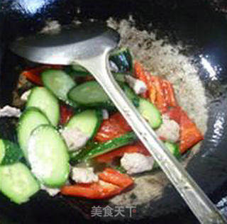 瘦肉片青瓜炒人参果的做法步骤：6