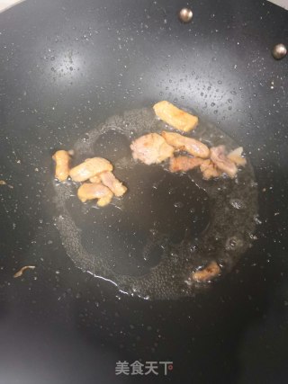 肉片炒芦笋的做法步骤：2