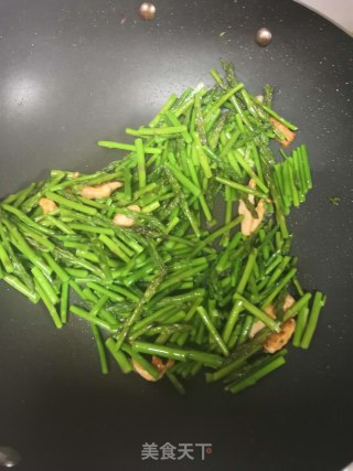 肉片炒芦笋的做法步骤：3