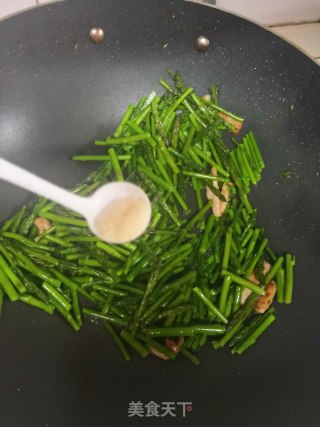 肉片炒芦笋的做法步骤：4