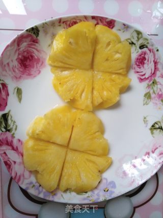 儿童酸酸甜甜的菠萝的做法步骤：2