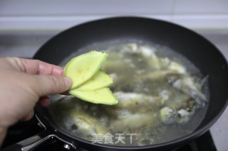 鲫鱼豆腐汤的做法步骤：6