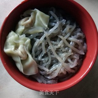 蕨菜云吞酸辣粉的做法步骤：6