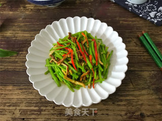 芦蒿脆皮干的做法步骤：8