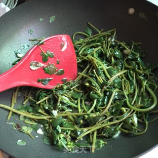 蒜炒野菜的做法步骤：6