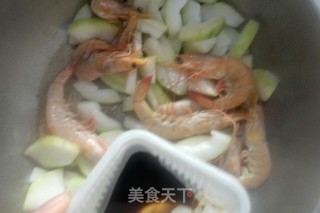 美容养颜鲜虾冬瓜汤的做法步骤：5