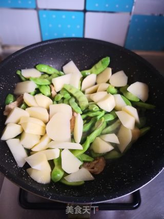 豆角炖土豆的做法步骤：5