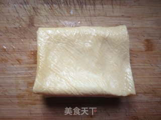 莴笋拌豆腐皮的做法步骤：1
