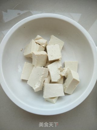 香菇烧豆腐的做法步骤：3