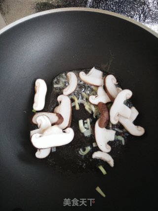 香菇烧豆腐的做法步骤：6
