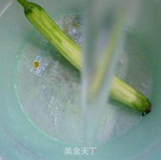 丝瓜皮蛋的做法步骤：4