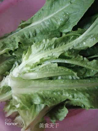 素炒油麦菜的做法步骤：1