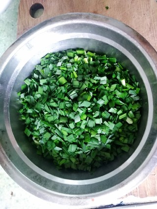 韭菜炒鸡蛋的做法步骤：3