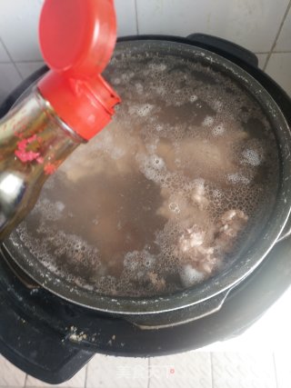 酱大骨的做法步骤：6