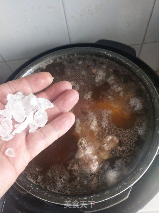 酱大骨的做法步骤：7