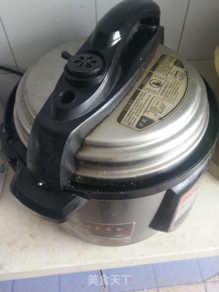 酱大骨的做法步骤：11