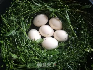 荠菜花煮鸡蛋的做法步骤：4