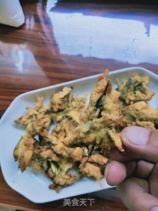 清明茶叶小鱼儿的做法步骤：4