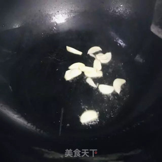 酸豆角炒鸡胗的做法步骤：4