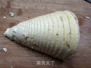 葱油笋尖的做法步骤：1
