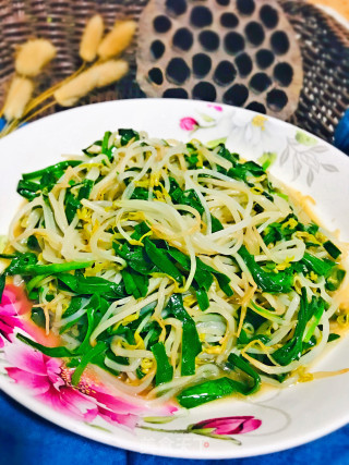 韭菜炒豆芽的做法步骤：7