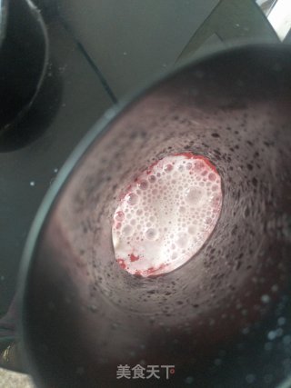 草莓奶昔的做法步骤：4