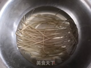 包菜粉条火腿馅饼的做法步骤：10