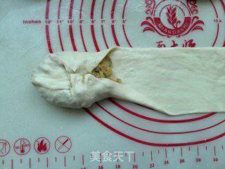包菜粉条火腿馅饼的做法步骤：19