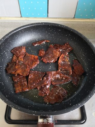 香煎牛肉干的做法步骤：4