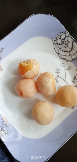 蛋黄玉米的做法步骤：2