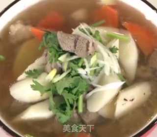 胡萝卜山药羊肉汤的做法步骤：5