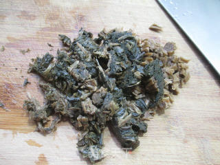 梅干菜蒸肉末的做法步骤：3