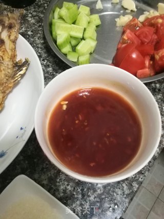 甜酸菠萝鱼的做法步骤：5