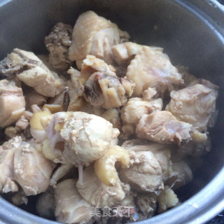 鸡块炖时蔬的做法步骤：2