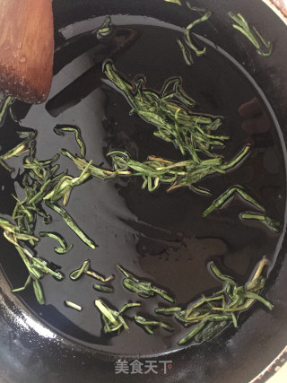 自制葱油的做法步骤：5