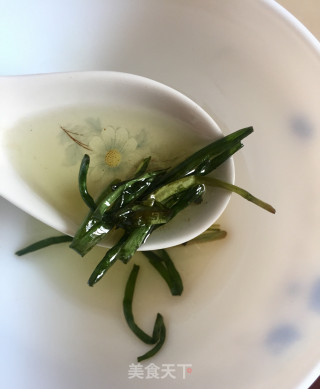 葱油拌面的做法步骤：2