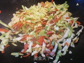 肉丝炒米粉的做法步骤：4