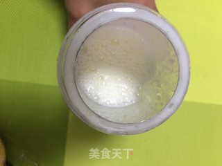 香蕉奶昔的做法步骤：5