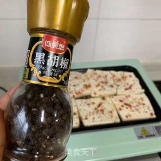 香煎嫩豆腐的做法步骤：3