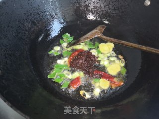 酸菜炖草鱼的做法步骤：8