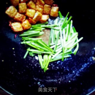 #春菜集#     韭菜炒鸡蛋豆腐的做法步骤：9