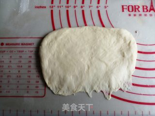 炼乳花环面包的做法步骤：7