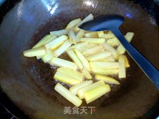 麻辣土豆水萝卜香锅的做法步骤：7